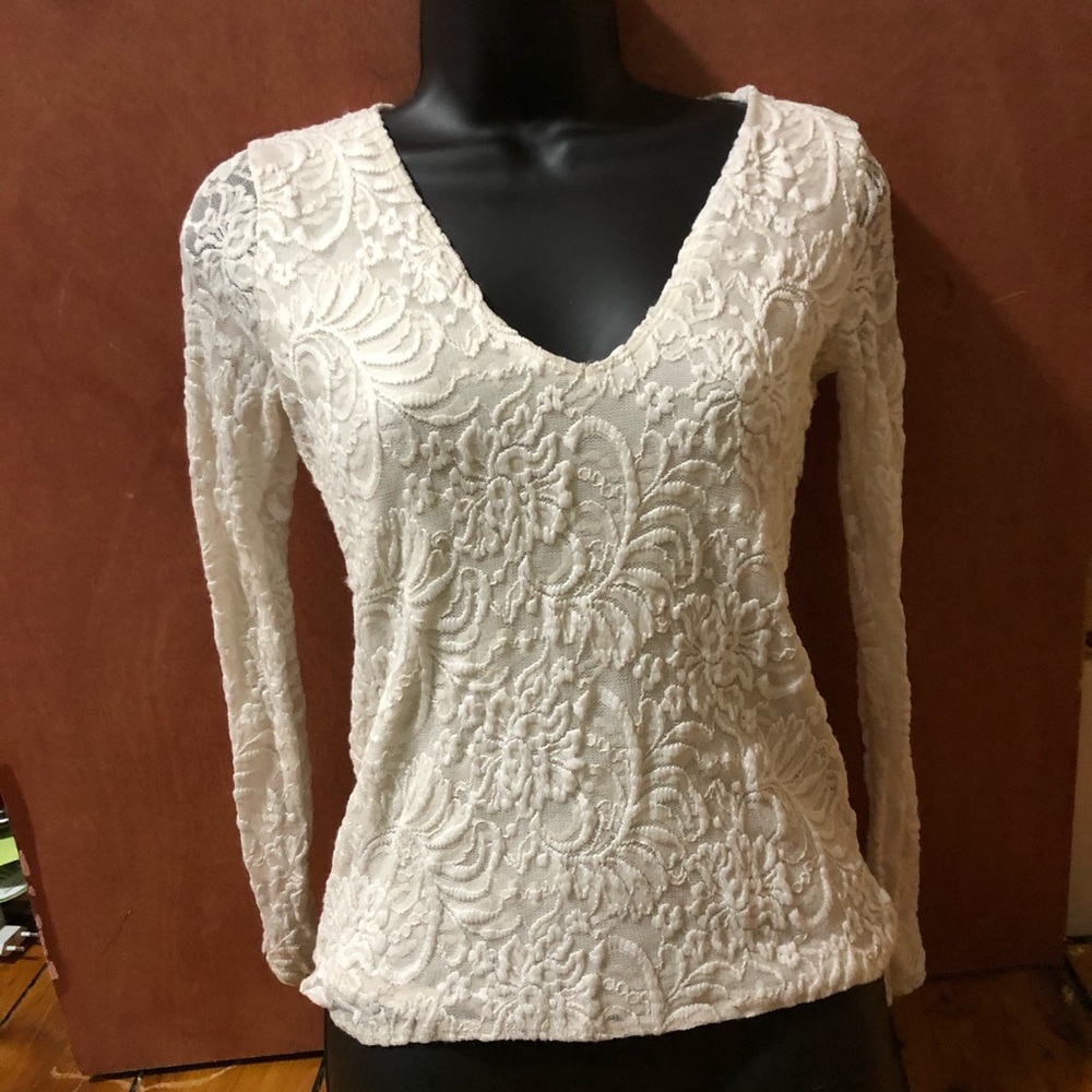 Abercrombie & Fitch White Lace Top size Xs